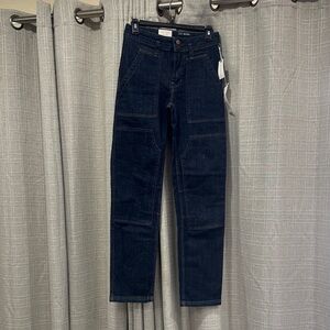 The Wanderer Mid-Rise Relaxed Jeans by Pilcro Dark rinse denim fits a size 28